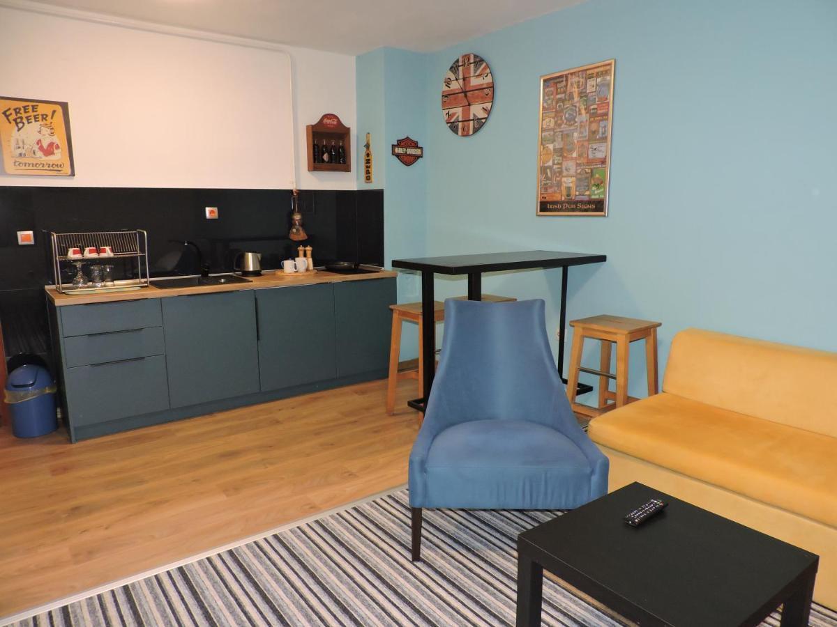 סראייבו Apartments Music, Garden And Free Parking מראה חיצוני תמונה